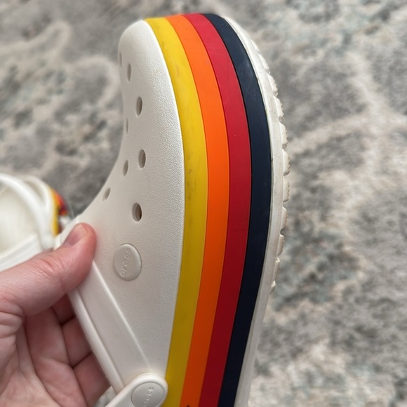 Disney Platform Crocs - Picture 10 of 14